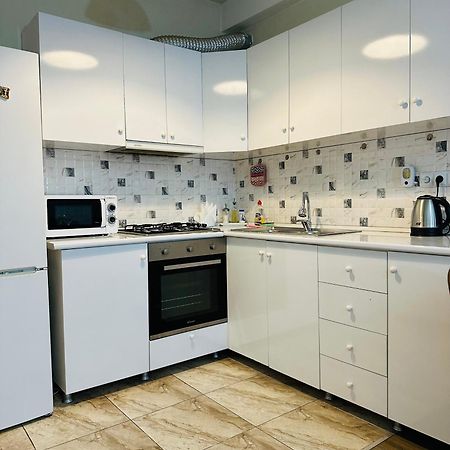 Appartamento Twins Tower Tbilisi Esterno foto