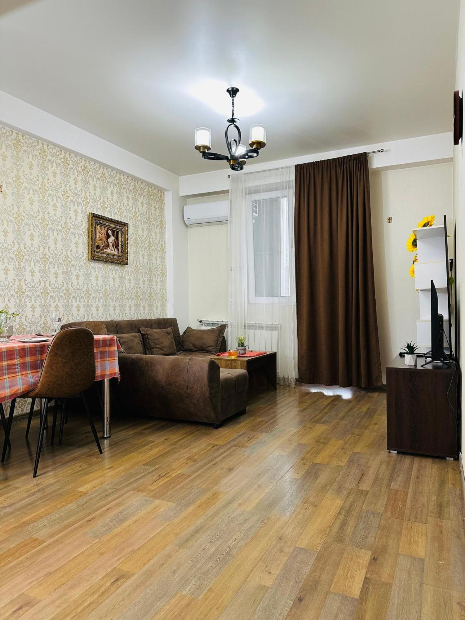 Appartamento Twins Tower Tbilisi Esterno foto