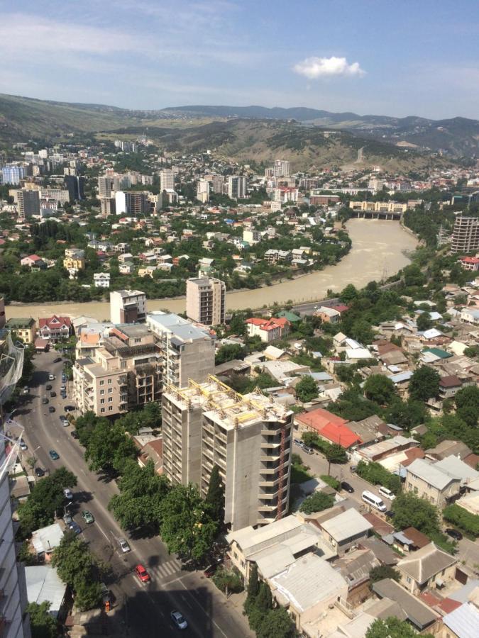 Appartamento Twins Tower Tbilisi Esterno foto